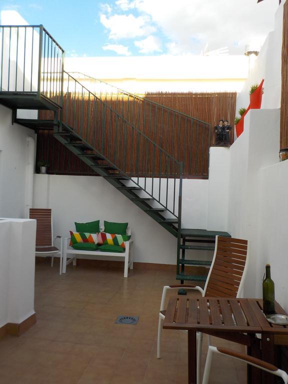 Attic At 91 Apartment Pinoso Exterior photo